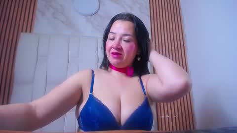 Snapshot of charlotteschmidtt chatting on 11/22/25, 10:58 Charlotte Schmidt online show from 11/22/25, 10:58