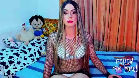 Snapshot of charlottevillorina chatting on 04/22/26, 04:26 charlotte villorina online show from 04/22/26, 04:26