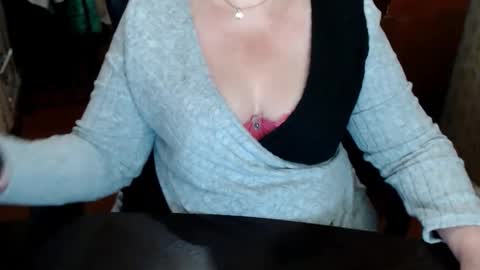 Snapshot of charlottextasty chatting on 05/04/26, 10:22 CharlotteXTasty online show from 05/04/26, 10:22