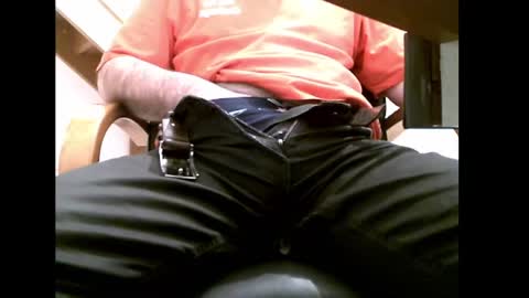 Snapshot of charly052 chatting on 03/10/25, 05:29 charly052 online show from 03/10/25, 05:29