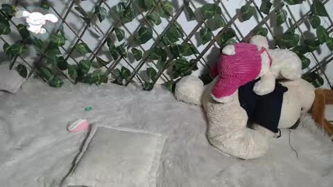 charly_evans60 online show from 03/07/25, 06:57