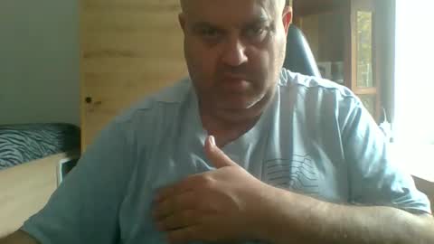 Snapshot of charlypalgar chatting on 11/24/25, 12:05 charly online show from 11/24/25, 12:05