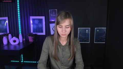 Snapshot of charmbianca chatting on 02/08/25, 08:09 Bianca online show from 02/08/25, 08:09