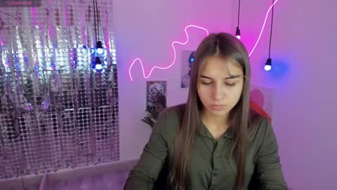 Snapshot of charmbianca chatting on 02/16/25, 08:10 Bianca online show from 02/16/25, 08:10