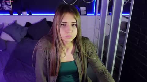 Snapshot of charmbianca chatting on 02/23/25, 05:34 Bianca online show from 02/23/25, 05:34