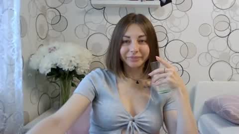 charming__chick online show from 06/16/26, 01:25