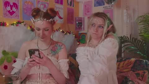 Lissa online show from 04/28/26, 08:36
