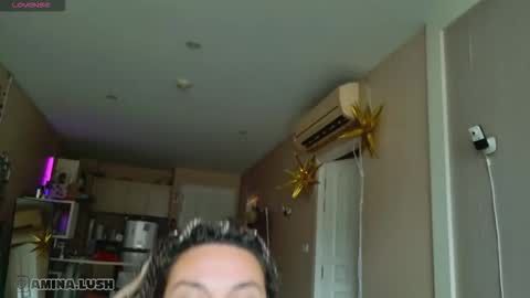 Snapshot of charming_sexuality chatting on 11/06/25, 05:30 insta online show from 11/06/25, 05:30