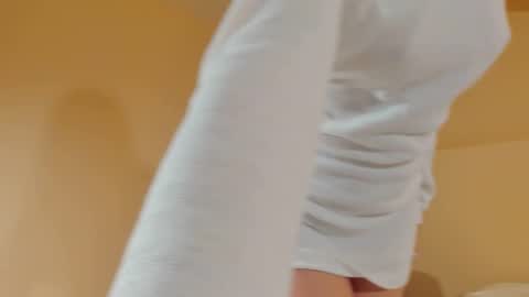 katie online show from 09/15/25, 04:40