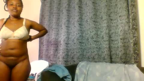 Snapshot of charmy_shanny chatting on 12/01/25, 08:41 charmy_shanny online show from 12/01/25, 08:41