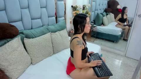 Charol  online show from 02/16/26, 12:45