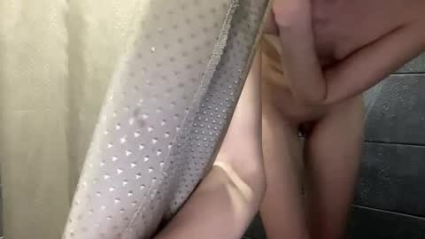 Vicky online show from 03/07/25, 07:38