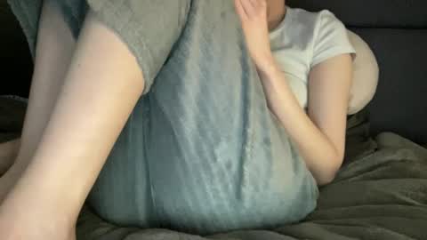 Vicky online show from 05/20/26, 08:04