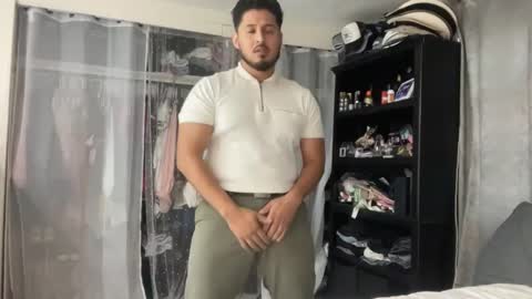 Snapshot of chatmx19 chatting on 10/09/25, 10:08 chatmx19 online show from 10/09/25, 10:08