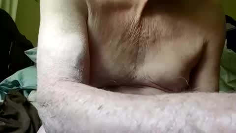 Snapshot of chatoffmale60 chatting on 11/07/25, 01:00 chatoffmale60 online show from 11/07/25, 01:00