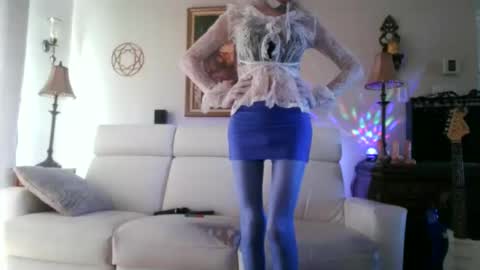 Snapshot of chaton897 chatting on 01/24/25, 06:56 kitty or chaton897 online show from 01/24/25, 06:56