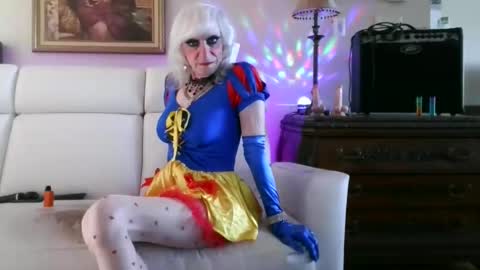 kitty or chaton897 online show from 03/06/26, 05:53