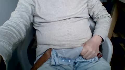 Snapshot of chattygingerboy chatting on 06/15/26, 12:18 Gingerboy online show from 06/15/26, 12:18