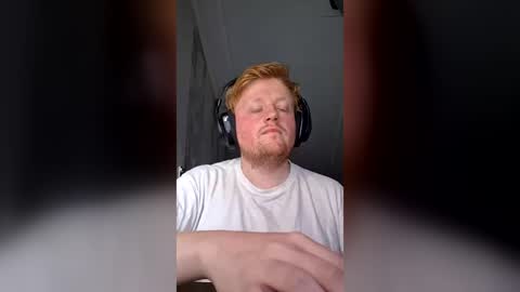 Snapshot of chattygingerboy chatting on 07/06/26, 06:10 Gingerboy online show from 07/06/26, 06:10