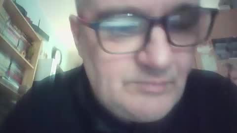 lee online show from 04/12/26, 12:54