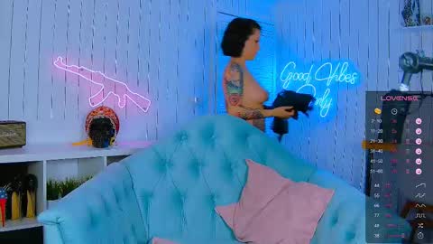 Snapshot of chaturkaterina chatting on 02/16/25, 07:26 Miss Harmony online show from 02/16/25, 07:26