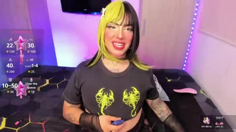 Snapshot of chaturmodels chatting on 04/21/26, 08:09 Sophie online show from 04/21/26, 08:09