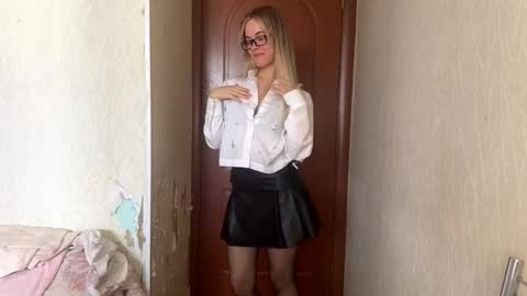 Milissa online show from 09/20/25, 10:16