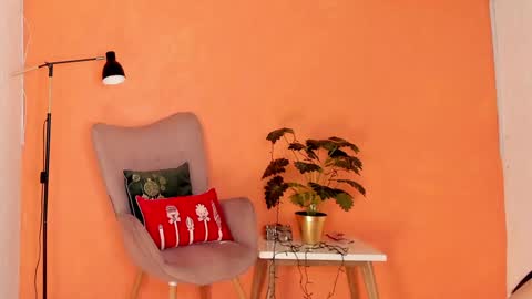 Snapshot of chaybell_ chatting on 12/24/24, 05:16 Chay online show from 12/24/24, 05:16