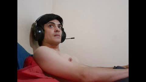 Snapshot of chaynochayno chatting on 12/21/24, 12:53 OnlyChayno online show from 12/21/24, 12:53