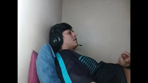 Snapshot of chaynochayno chatting on 04/11/26, 05:01 OnlyChayno online show from 04/11/26, 05:01