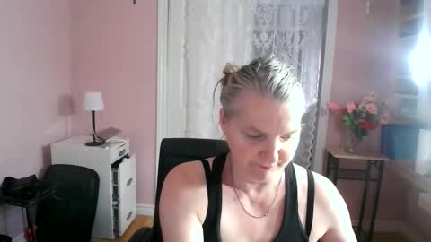 chealsiek online show from 05/14/26, 03:08