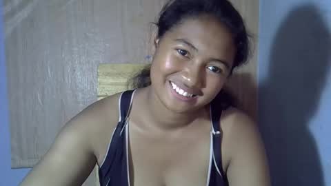 Snapshot of chechick_sahu chatting on 10/25/25, 04:46 Angel online show from 10/25/25, 04:46