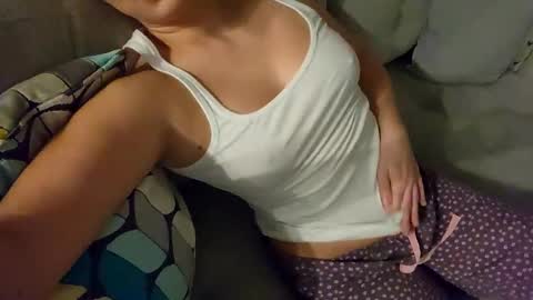 Snapshot of cheeekycouple02 chatting on 02/08/25, 04:36 Cheeeky couple online show from 02/08/25, 04:36