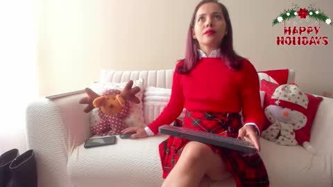 Regina Phalange online show from 12/22/25, 06:38