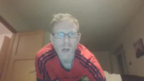 Snapshot of cheeky19841 chatting on 12/20/24, 08:01 cheeky19841 online show from 12/20/24, 08:01