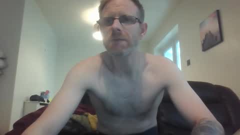 Snapshot of cheeky19841 chatting on 12/25/24, 01:19 cheeky19841 online show from 12/25/24, 01:19