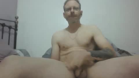 Snapshot of cheeky19841 chatting on 10/24/25, 07:43 cheeky19841 online show from 10/24/25, 07:43