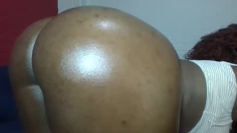 cheeky_charms online show from 01/16/26, 08:29