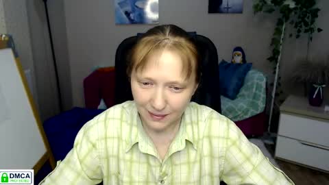 cheerful_madam1 online show from 05/10/26, 12:21