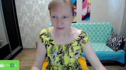 cheerful_madam1 online show from 06/01/26, 09:22