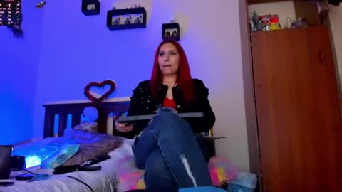 Snapshot of cheeryl chatting on 02/15/25, 04:14 Miss Cheeryl online show from 02/15/25, 04:14