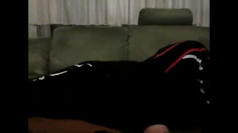 Snapshot of cheesy4444 chatting on 03/02/25, 07:45 Tom online show from 03/02/25, 07:45