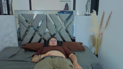   online show from 02/19/26, 04:19