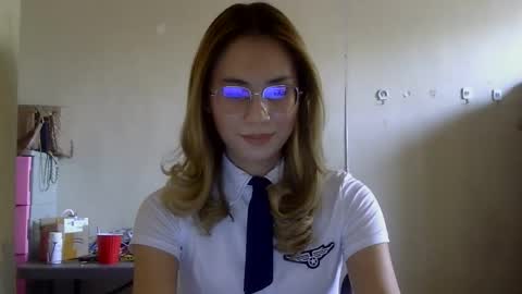chelly4u69 online show from 09/14/25, 04:00