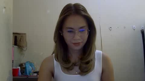 chelly4u69 online show from 09/28/25, 04:51