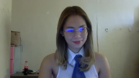 chelly4u69 online show from 10/19/25, 04:35