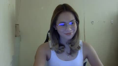 chelly4u69 online show from 10/23/25, 03:50