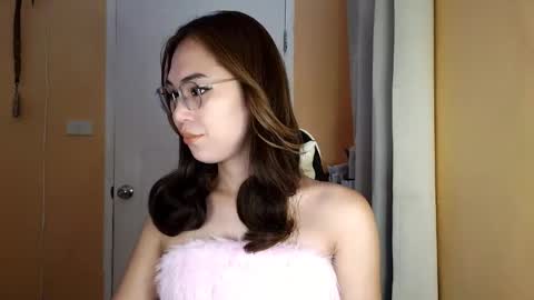 chelly4u69 online show from 02/13/26, 02:40