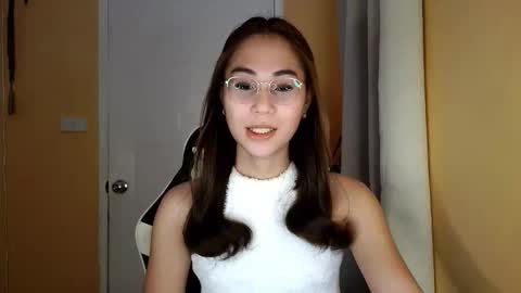 chelly4u69 online show from 02/25/26, 05:17