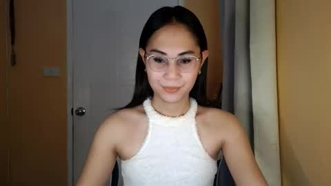 chelly4u69 online show from 03/27/26, 10:48